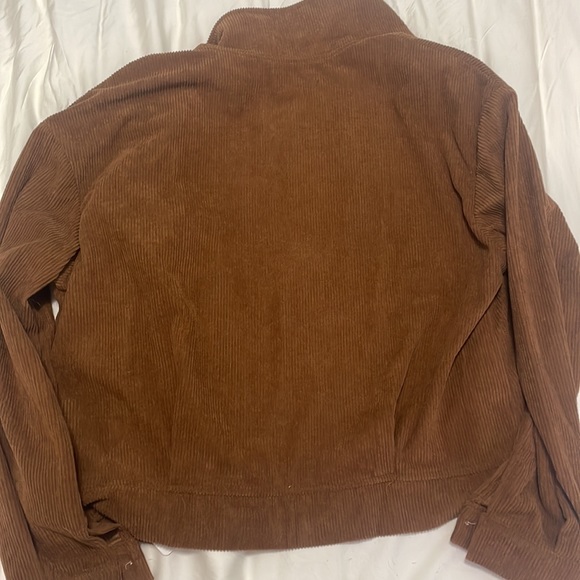 3/$30 NWT Shirt jacket brown ribbed medium - Picture 5 of 6